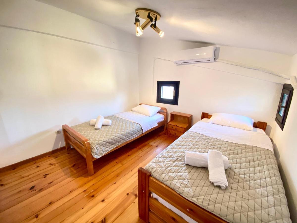 Meltemi Rock House Villa Kalandra ภายนอก รูปภาพ